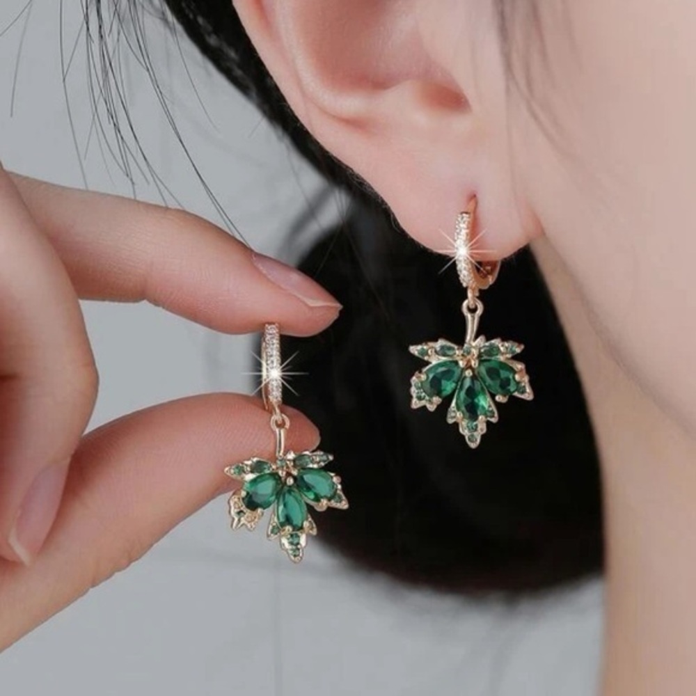 Emerald Green Crystal Maple Leaf Drop Earrings Gold